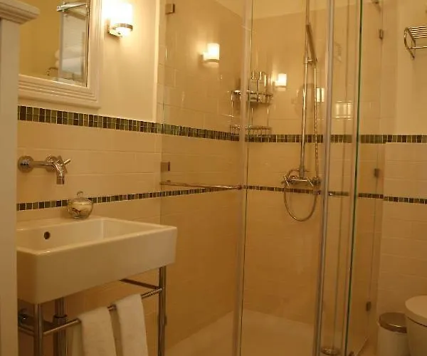 Mourayio 埃尔米奥尼