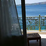 Mourayio Bed & Breakfast
