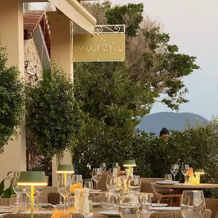 Couette-café Mourayio